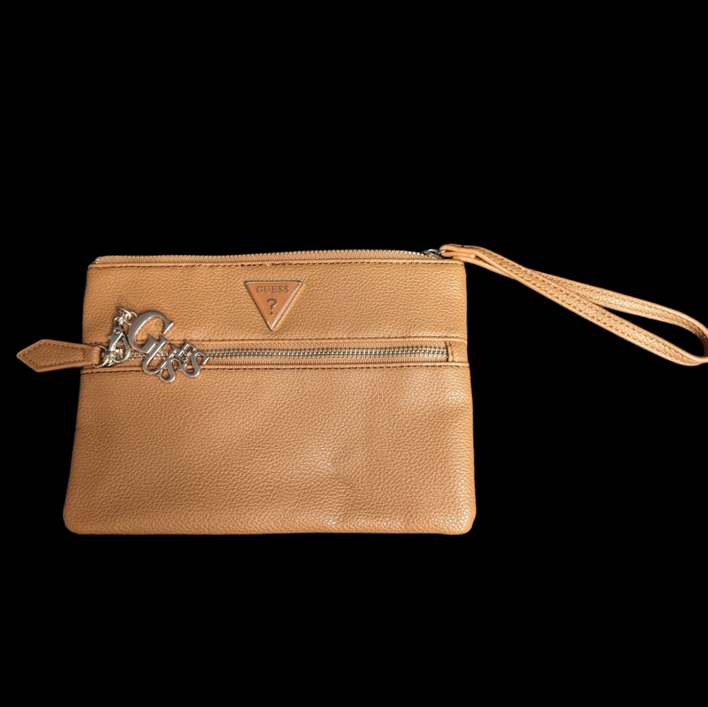 Guess clutch/wallet / BNWOT / cognac color